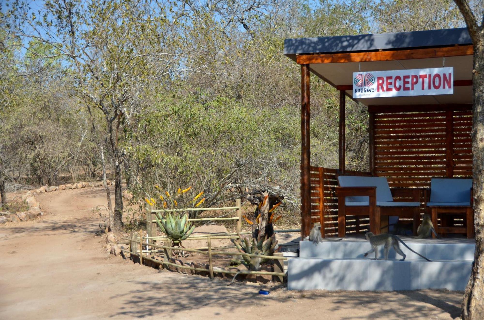 Kholiwe On Kruger Lodge & Safaris Marloth Park Exterior foto